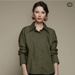 NWT Classic Olive Women's Button-Down Shirt SZ S